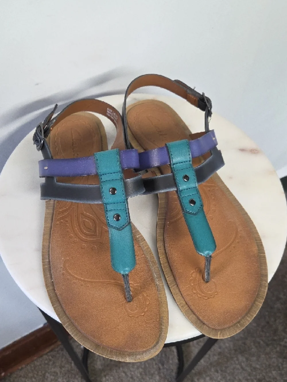 Clarks Womens Teal Purple Black Leather T-Strap Slingback Sandals Size 11M - Picture 6 of 6